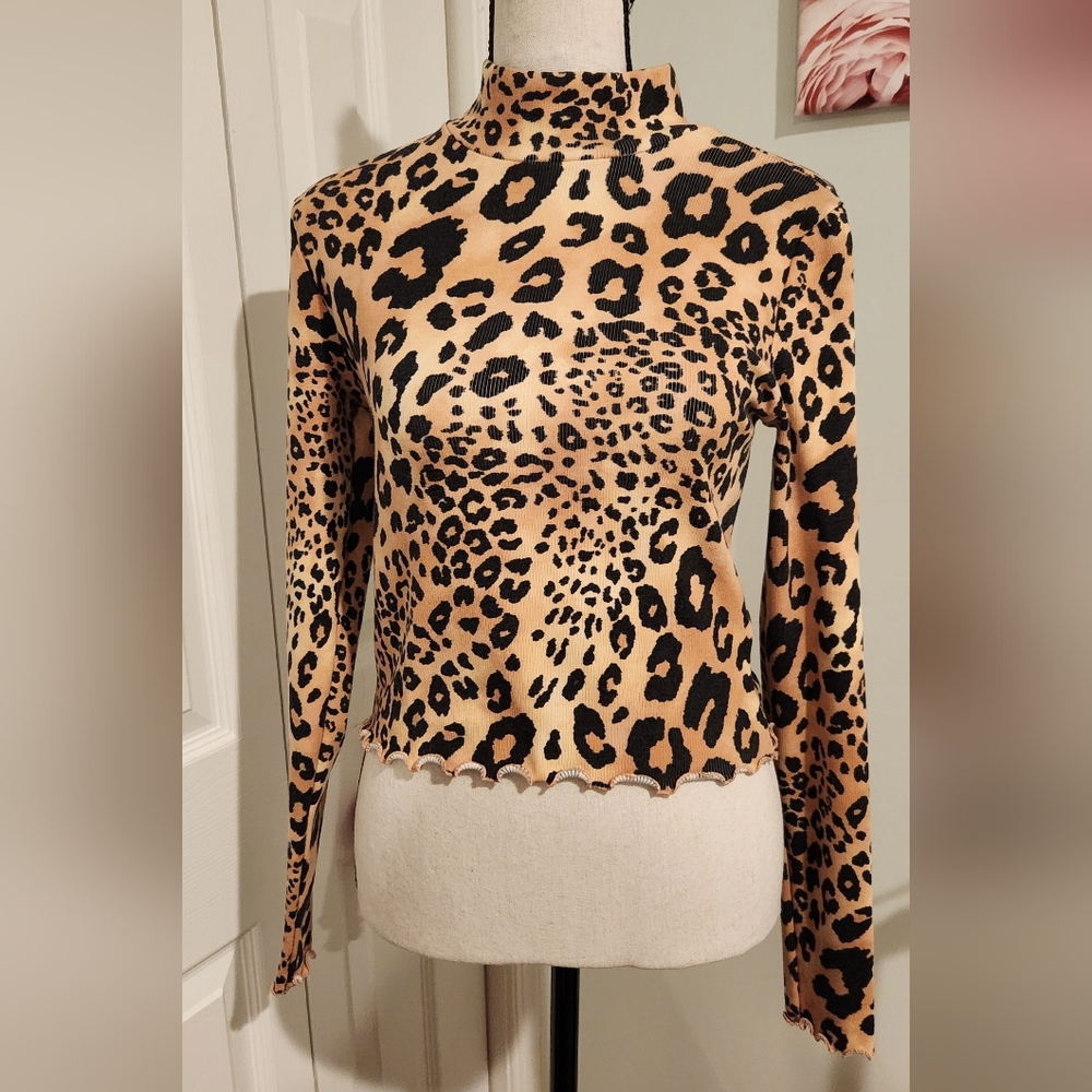 Forever 21 Animal Print Long Sleeve Top